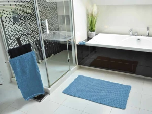 Dywanik łazienkowy, turkusowy jasny.