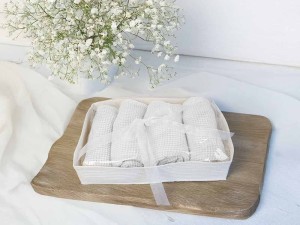 Opakowanie prezentowe ręczników bawełnianych.