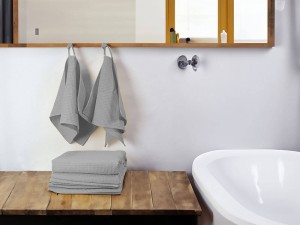 Bawełniany ręcznik waflowy, jasny szary.